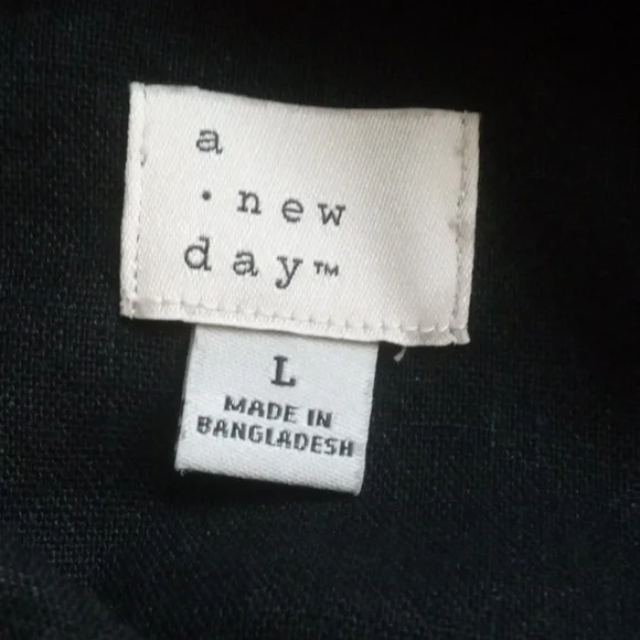 A New Day. Linen, Lagenlook, coastal core, cottage core, utility, beachy… - Picture 3 of 8